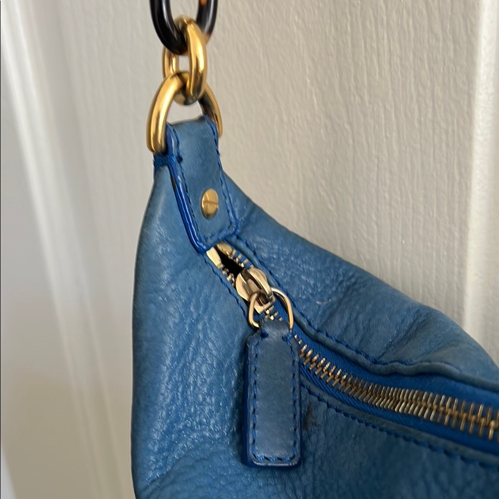 Fendi Vitello Savana Forever Blue Leather Crossbody Bag authentic - Picture 4 of 16